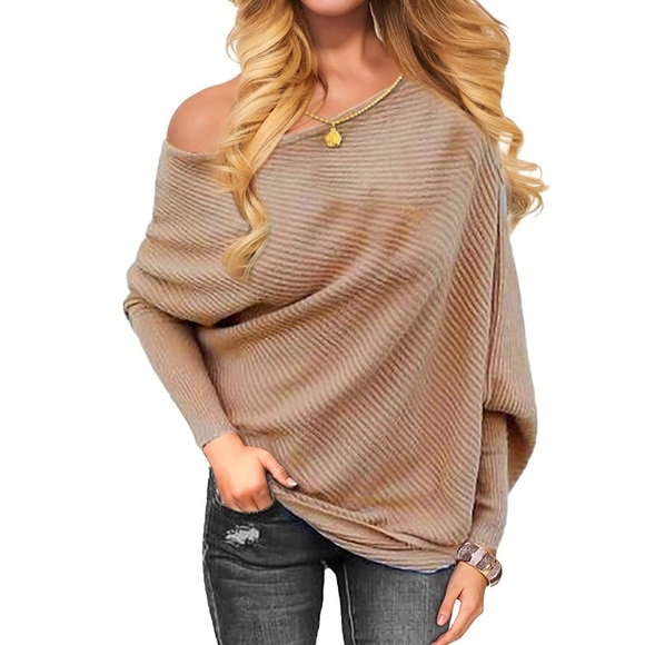 Sweaters - 🆕 Off Shoulder Knit Sweater